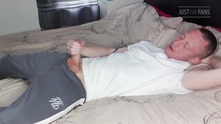 Scally ginger british strokes and shoots a load