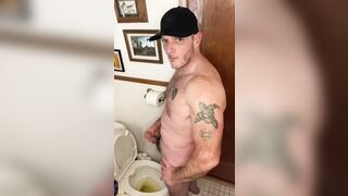 Muscle Father Pee and Fap