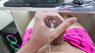 GIANT SHAFT DUDE MASTURBATING OFF SOLO -my onlyfans: nutboyz