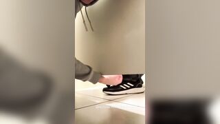 Teenager dude wank off Random dude in the public rest room understall and make him spunk