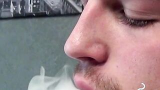 Smoking with my fratbro turns to cock sucking session