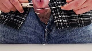 Visit me in the office and take a monstrous facial cumshot cum-shot