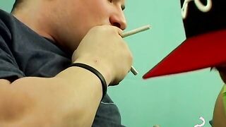 Intoxicatingly sensual smoke with mouthfucking session