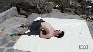 Glorious yoga enthusiast Jesse Jordan tugs his long fuck-stick