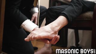 MasonicBoys Youngster apprentice Austin Young nailed by DILF