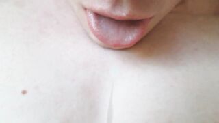 Amateur Creamy Close-Up: Slow-Mo Cum Swallowing!