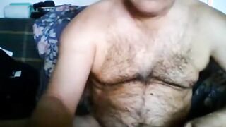 Amateur Hot Hairy Daddy